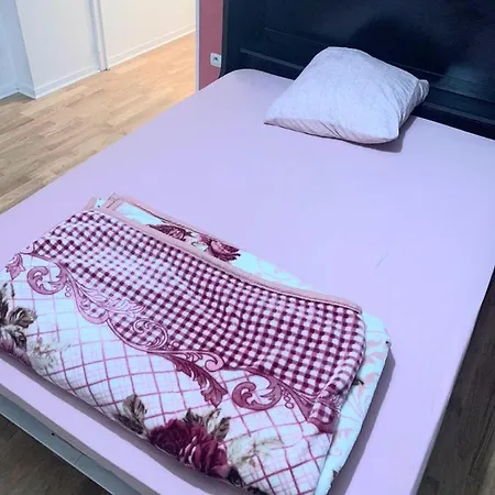 Supreme Studio Disneyland Roissy Cdg Paris Est Appartement